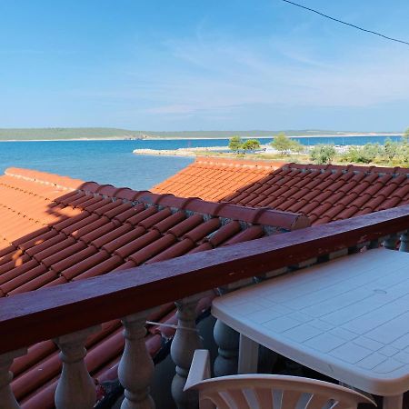 Apartment 4 Persons - Direct By The Sea, 1St Floor Ljubac  Bagian luar foto
