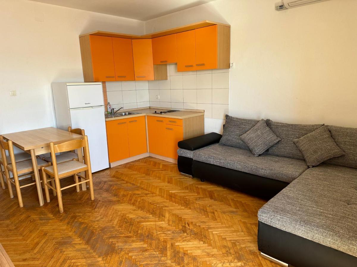 Apartment 4 Persons - Direct By The Sea, 1St Floor Ljubac  Bagian luar foto